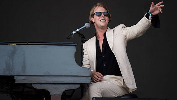 Carlow Nationalist — Tom Odell announces Trinity College gig - Vimarsana News