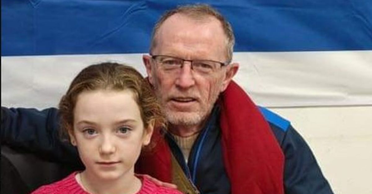 Деветгодишно ирландско израелско момиче държано заложник от Хамас се събра отново
