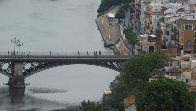 Irish Tourist Dies In Spain After Falling Off Bridge Into River