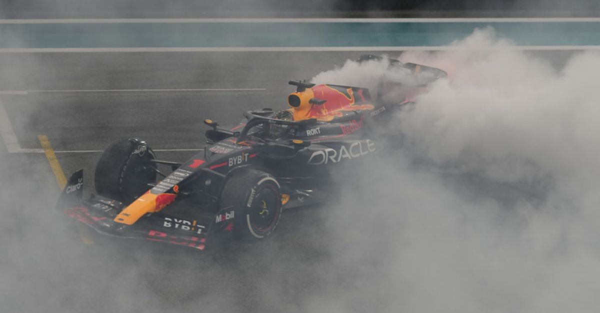 Макс Верстапен завърши най-доминиращия сезон в историята на Формула 1