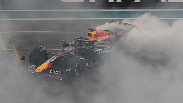 Kildare Nationalist — How Max Verstappen compares to Formula One greats after record-breaking season - Vimarsana News