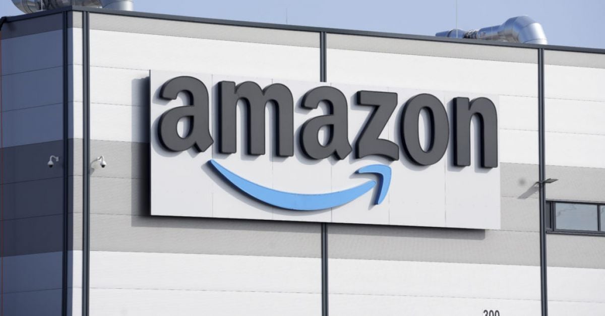Европейските регулатори заявиха, че предложеното от Amazon придобиване на машината