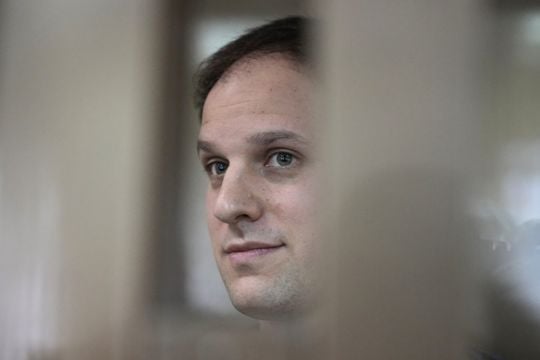 Russian Court Extends Detention Of Wall Street Journal Reporter