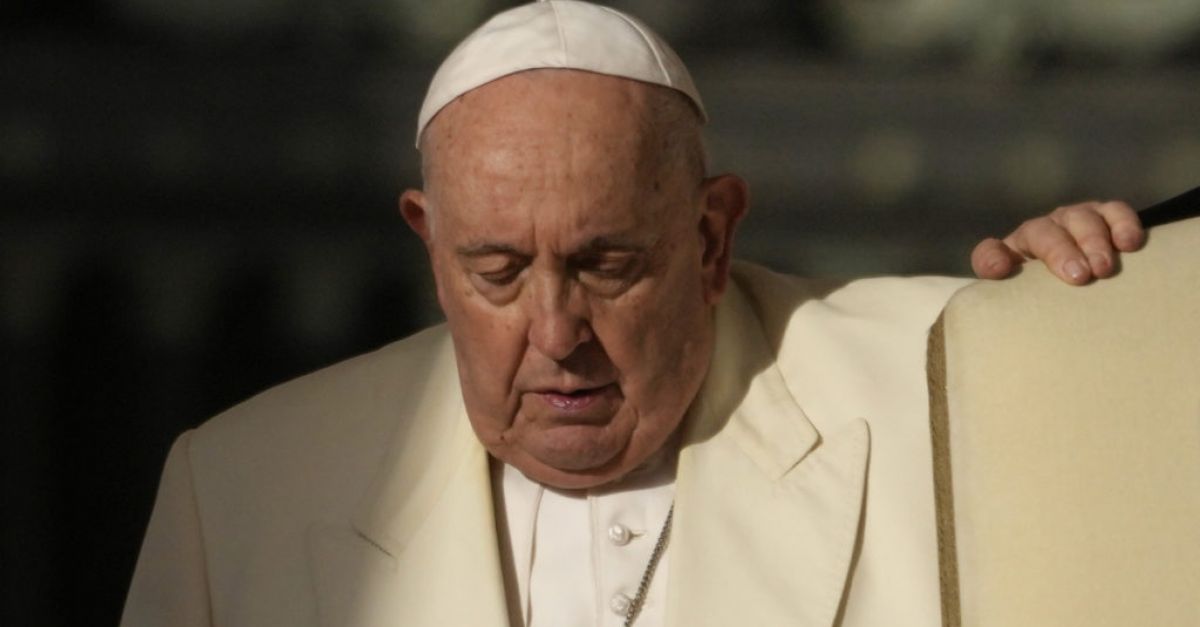 Папа Франциск отмени пътуването си до Дубай за климатичната конференция