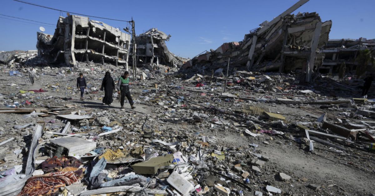 Израелски самолети удариха цели в Газа след изтичането на едноседмичното примирие