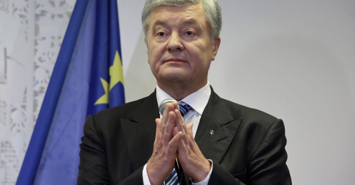 На бившия украински президент Петро Порошенко е отказано разрешение да