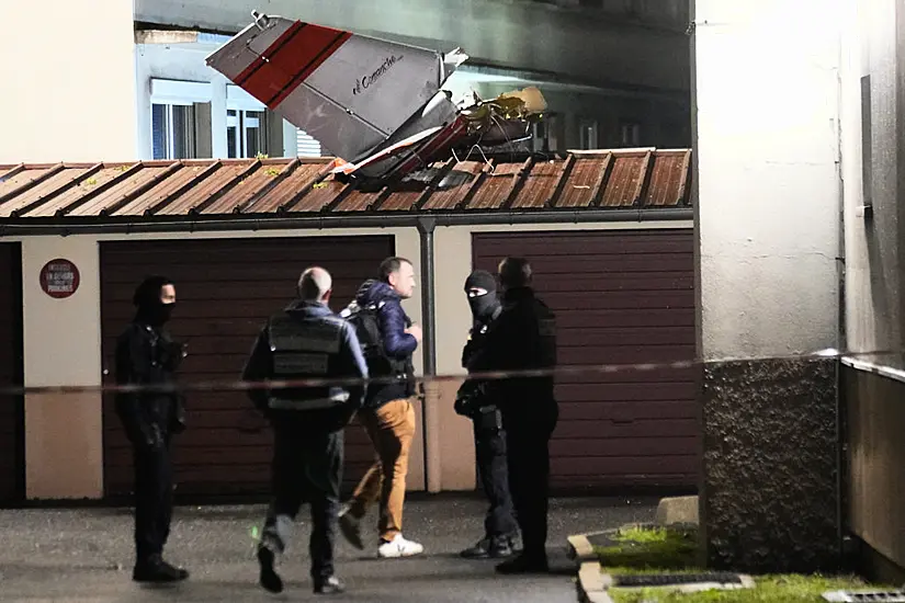 Small Plane Makes Emergency Landing In Paris Suburbs