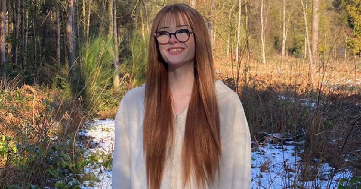 Кръв от транссексуална тийнейджърка Бриана Гей която беше намушкана 28