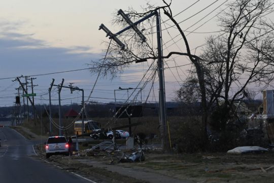Clean-Up Begins After Six Killed In Tennessee Storms