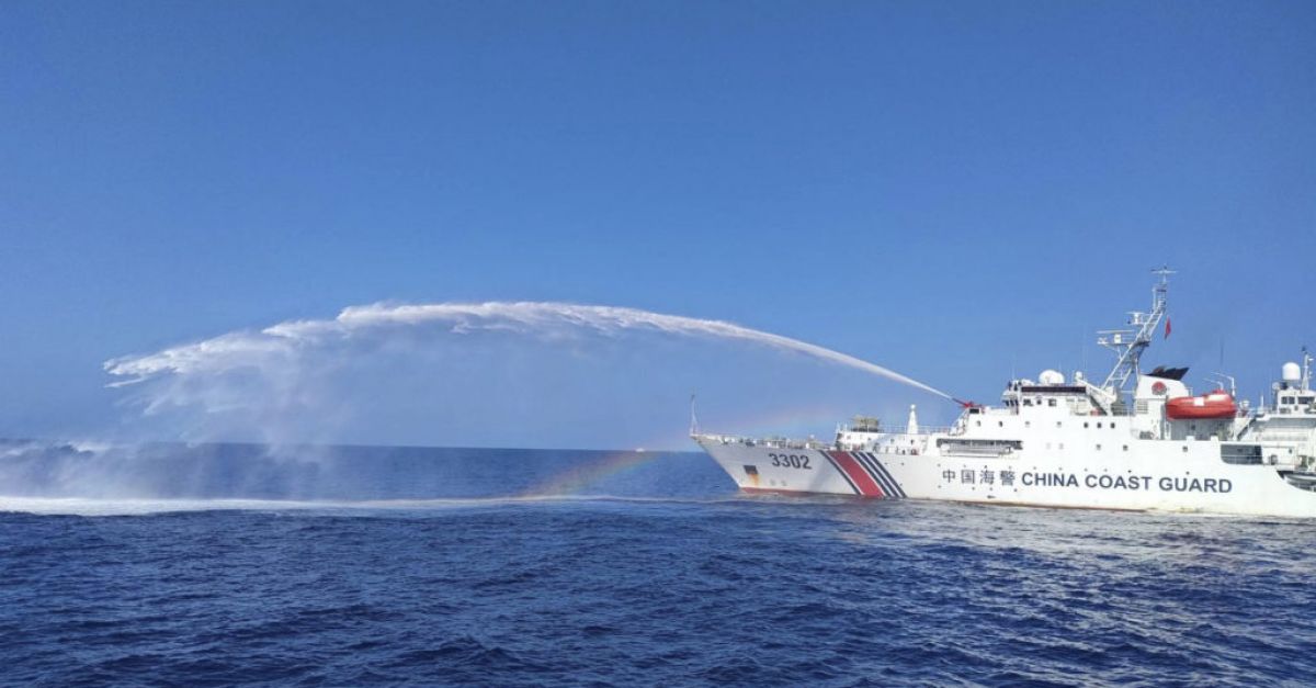 Китайската атака срещу филипинския снабдителен кораб е била „чиста агресия“, казва генерал