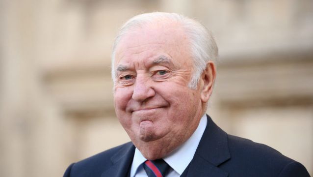 Comedian Jimmy Tarbuck Fined For Driving Offences, Court Documents Show
