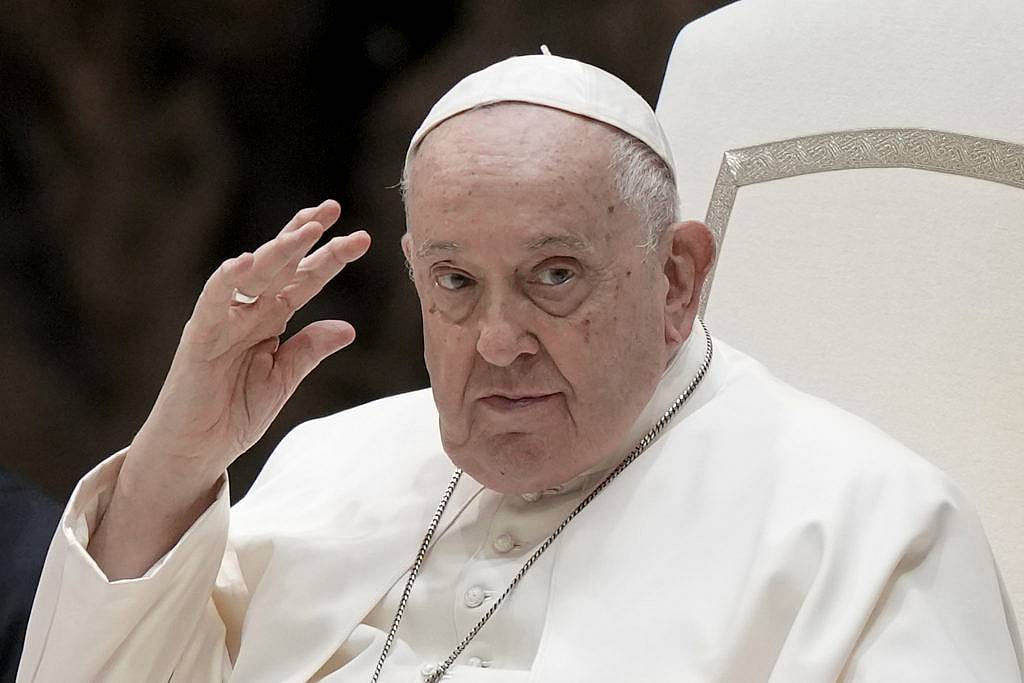 Pope calls for international treaty to regulate artificial intelligence