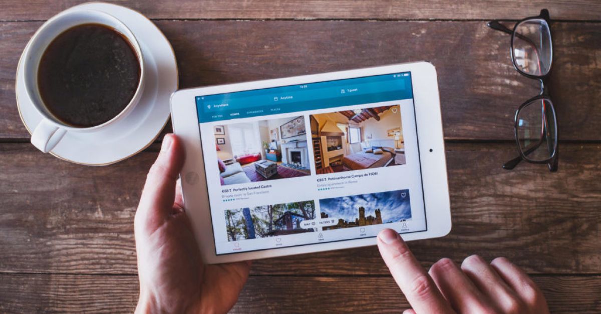 Платформата за краткосрочни наеми Airbnb се съгласи да плати 576
