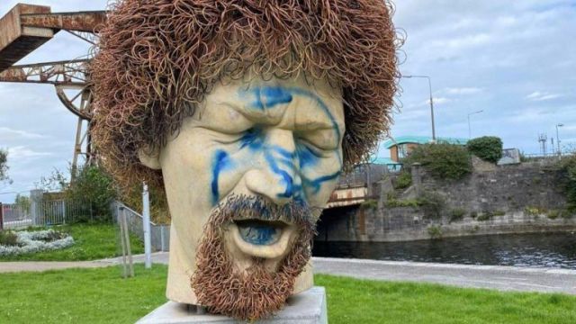 Bench Warrant Issued For Man Accused Of Luke Kelly Statue Criminal Damage