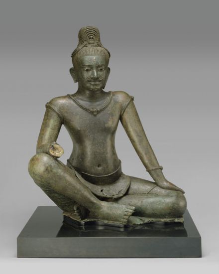 Cambodia Welcomes Return Of Artefacts Linked To Us Collector