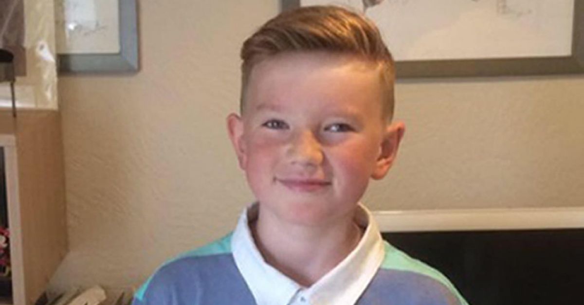 Британският тийнейджър, който изчезна преди шест години, се очаква да отлети обратно в Обединеното кралство в събота
