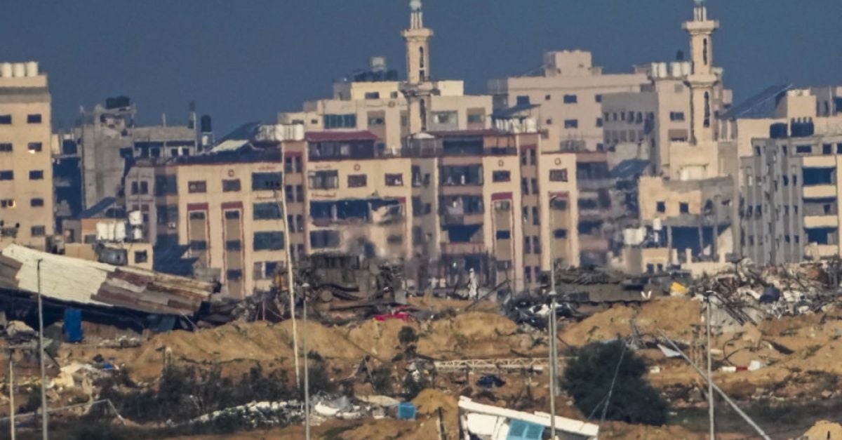 Израел продължава напред в Газа, тъй като убийствата в плен засилват безпокойството относно поведението