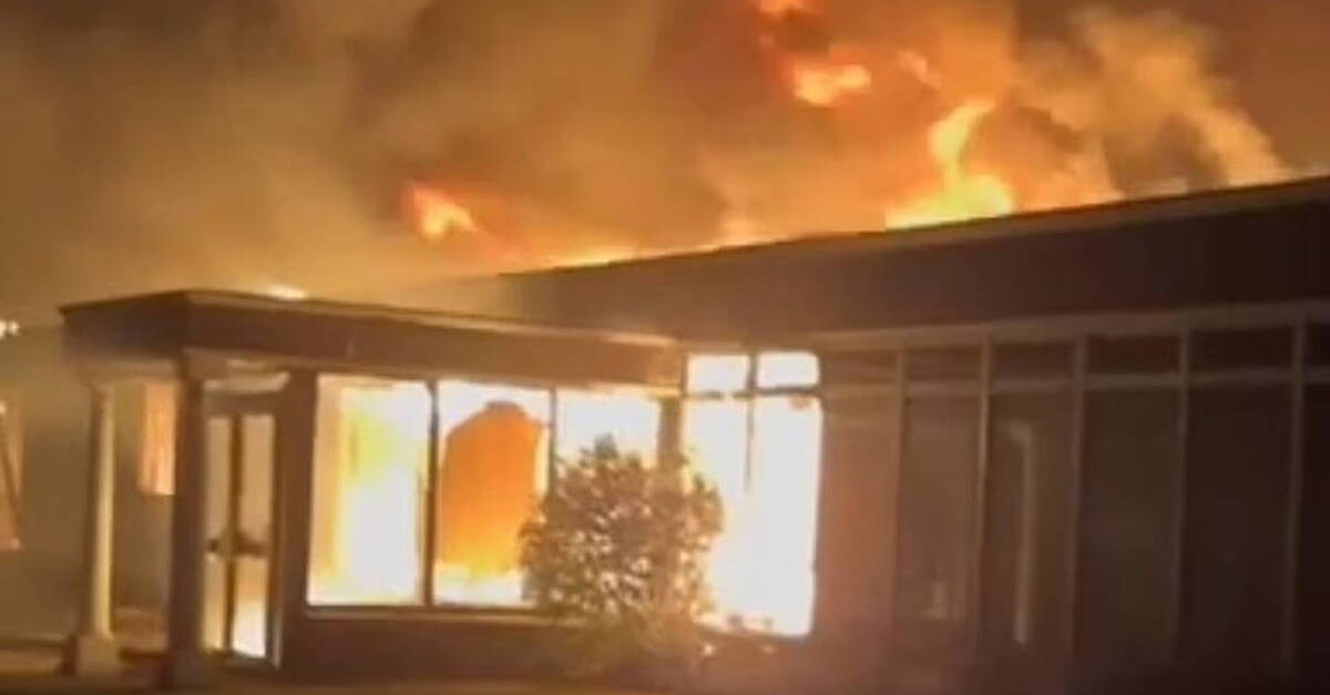 No difference between Galway hotel fire and Dublin riots, says Galway councillor - Vimarsana News