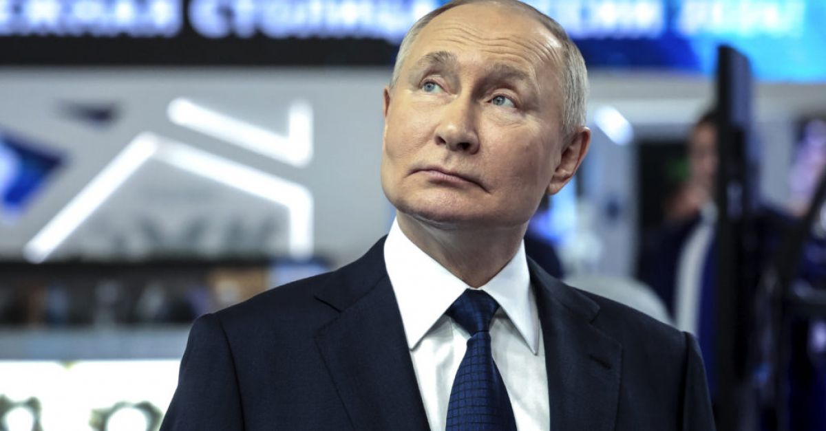 Правящая партия России поддержала заявку Путина на переизбрание