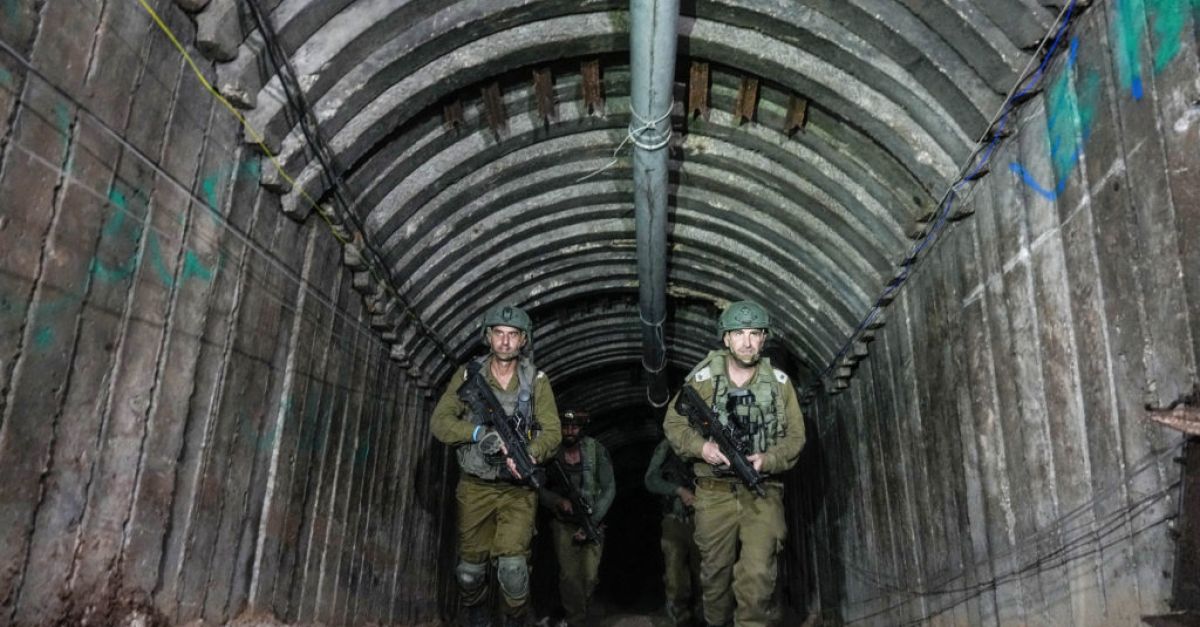 Израелската армия каза, че е открила голяма тунелна шахта в
