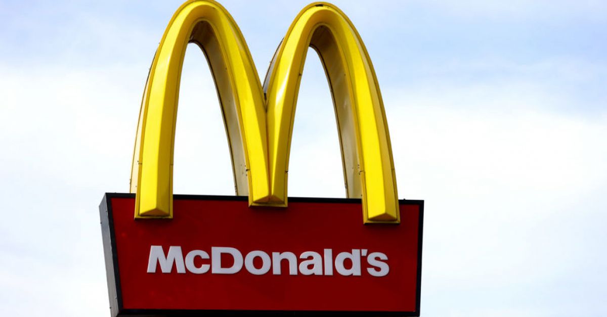 Мъж вкаран в затвора и забранен достъп до McDonald`s след жестока атака