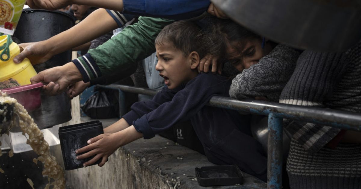 Повече от 500 000 души в Газа гладуват, предупреждава докладът на ООН