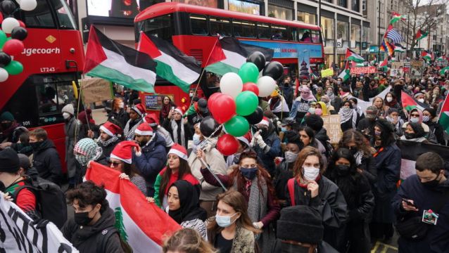 Pro-Palestinian Protesters Target Zara Stores In London’s West End