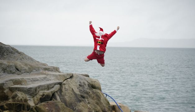 Huge Crowds Flock To Dublin’s Forty Foot For Christmas Day Swim