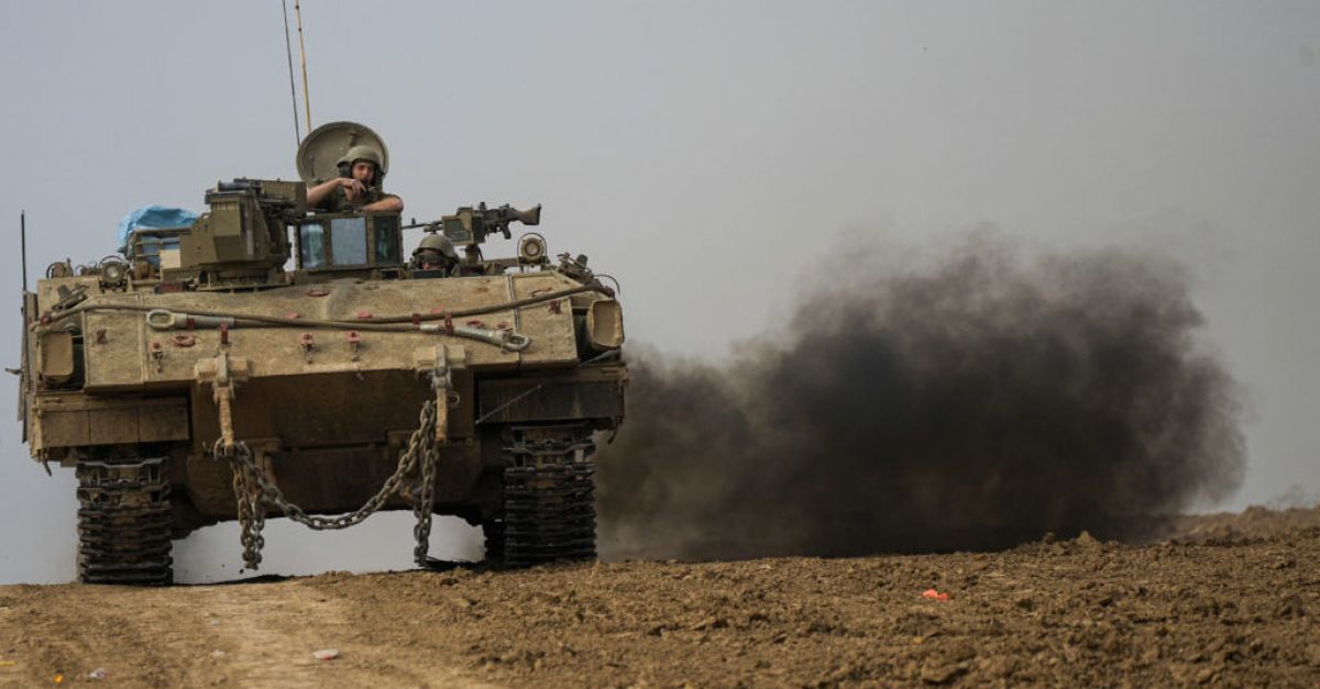 Израел нанесе удари в централна и южна Газа след разширяване на офанзивата