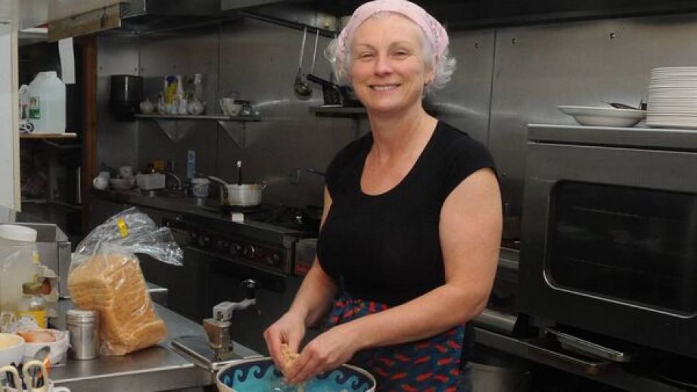Roscommon Woman Spreading Festive Cheer With Free Christmas Dinners Today