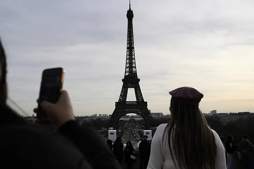 Eiffel Tower Closed As Workers Strike On 100Th Anniversary Of Creator’s Death