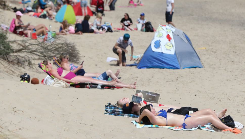 Met Éireann Report Reveals 2023 Was Warmest Year On Record In Ireland