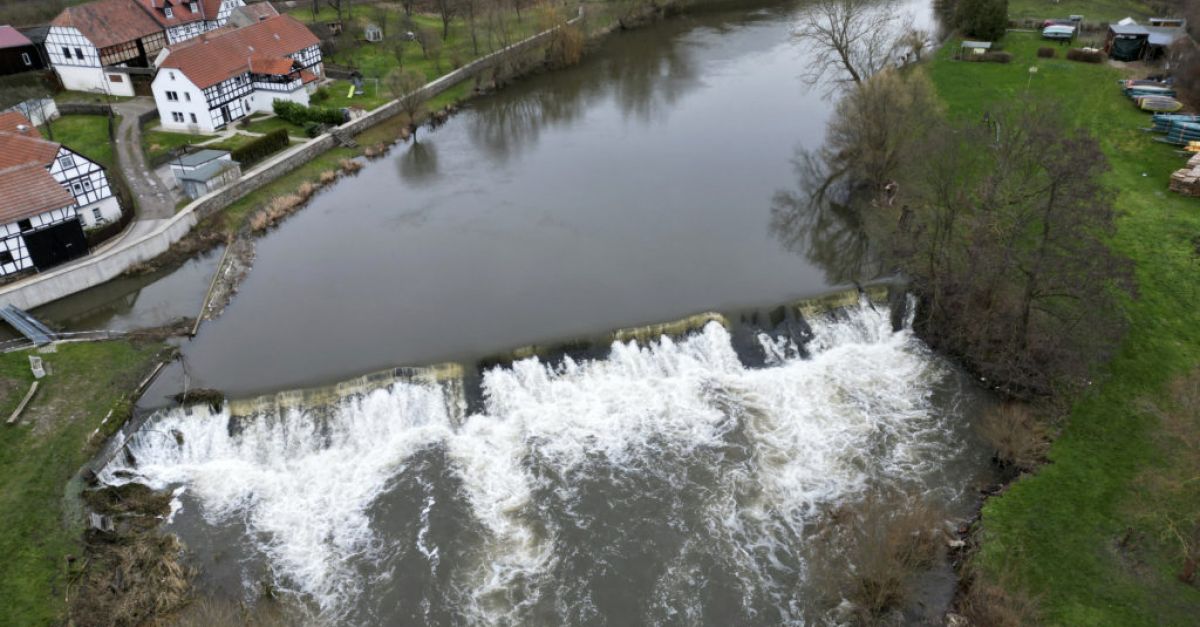Реките остават високи в части от Северна и Централна Европа след проливен дъжд
