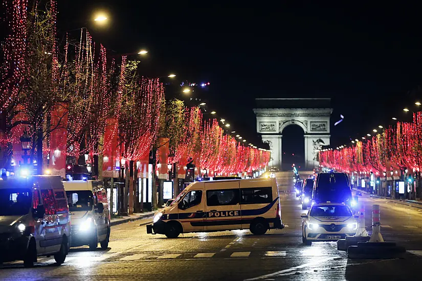 France Heightens New Year’s Eve Security, With 90,000 Police Officers Mobilised