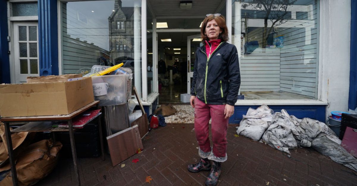 Подкрепата на местните жители на Мидълтън е „феноменална“ след наводненията, казва собственик на магазин