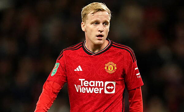 Laois Nationalist — Man Utd midfielder Donny van de Beek joins Eintracht Frankfurt on loan - Vimarsana News
