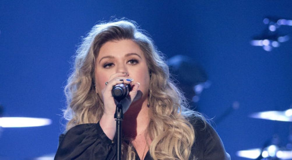 Kelly Clarkson Says Depression That Comes With Divorce Is ‘Extraordinarily Hard’