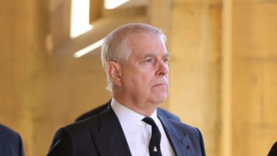 Prince Andrew Had Daily Massages When He Visited Epstein’s Home, Housekeeper Says