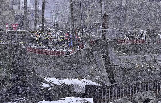 Snow Hinders Rescue, Aid To Isolated Towns After Japan Earthquake Kills 161