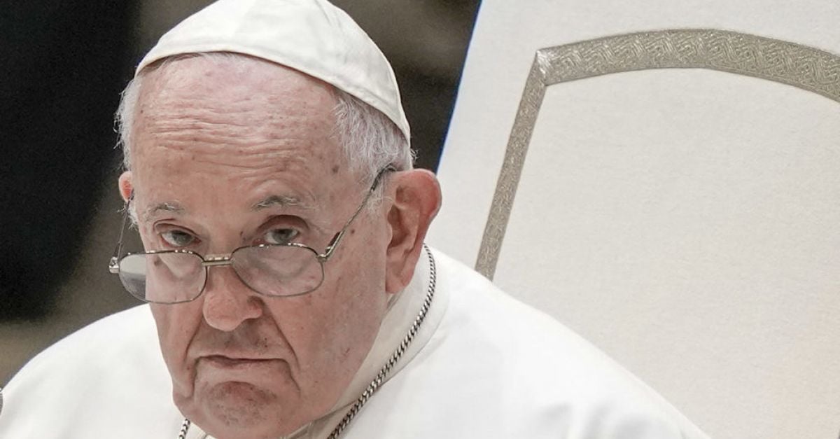 Папата призова за всеобща забрана на презряната практика на сурогатното