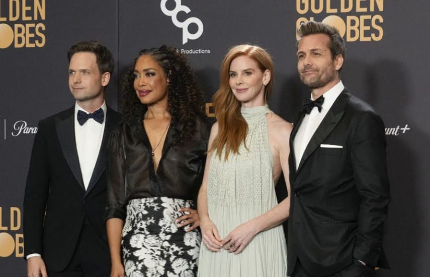 Suits Cast Reunites On Stage At Golden Globes