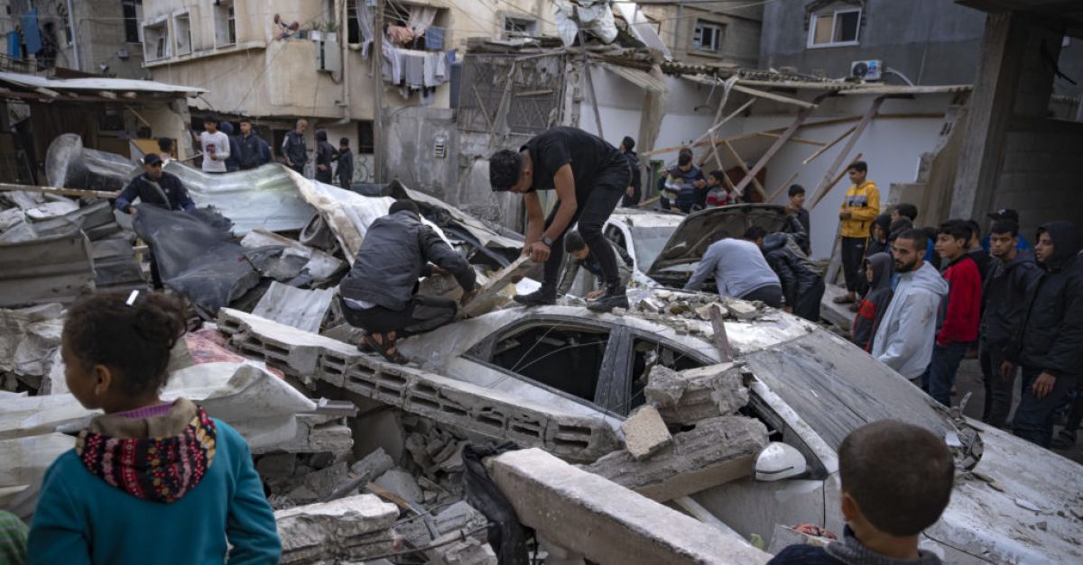 Повече от 30 загинали при израелски въздушни удари срещу Ивицата Газа
