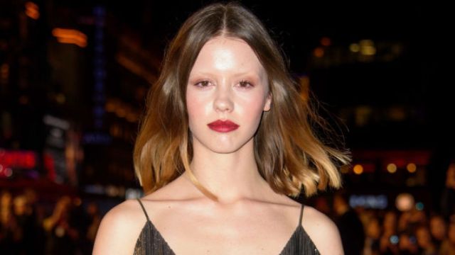 Extra Alleges Mia Goth Kicked Him In The Head On Maxxxine Set