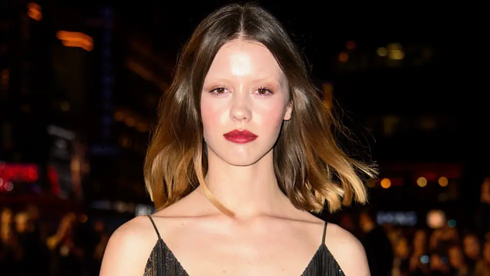 Extra Alleges Mia Goth Kicked Him In The Head On Maxxxine Set