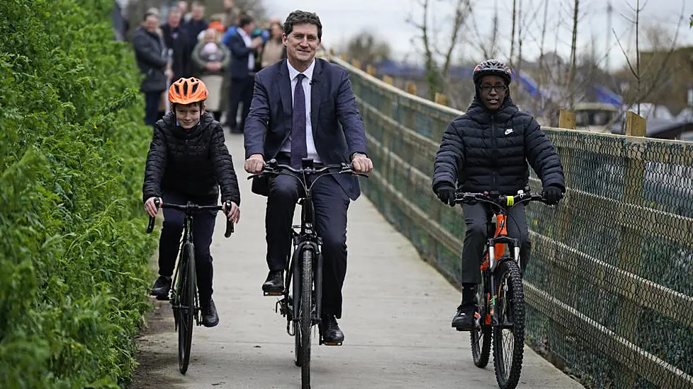 Eamon Ryan Says Free Public Sector Parking Spaces Should Start To Go In 2024