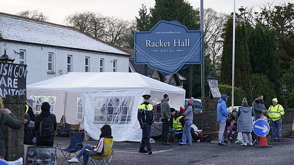 Waterford News & Star — Gardaí accused of 'heavy-handed' approach towards protesters in Roscrea - Vimarsana News