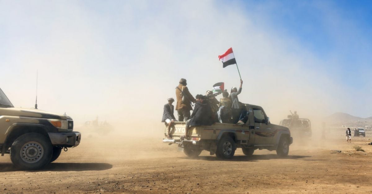 САЩ върнаха йеменските бунтовници хуси обратно в списъка си с
