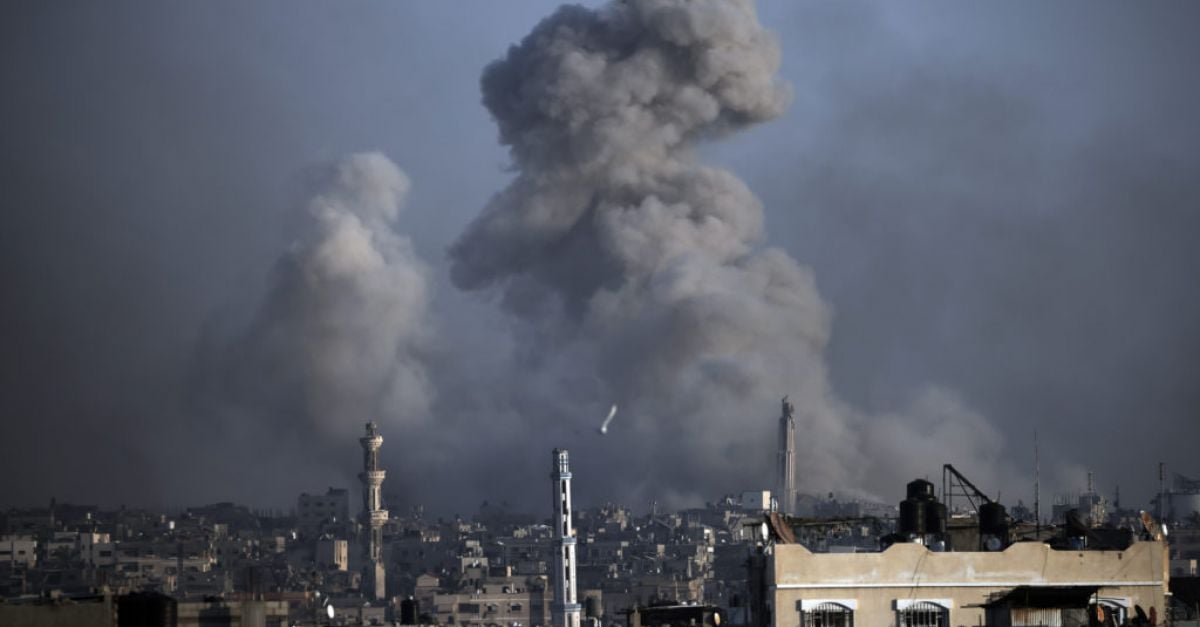 Израелски въздушен удар срещу дом уби 16 души, половината от
