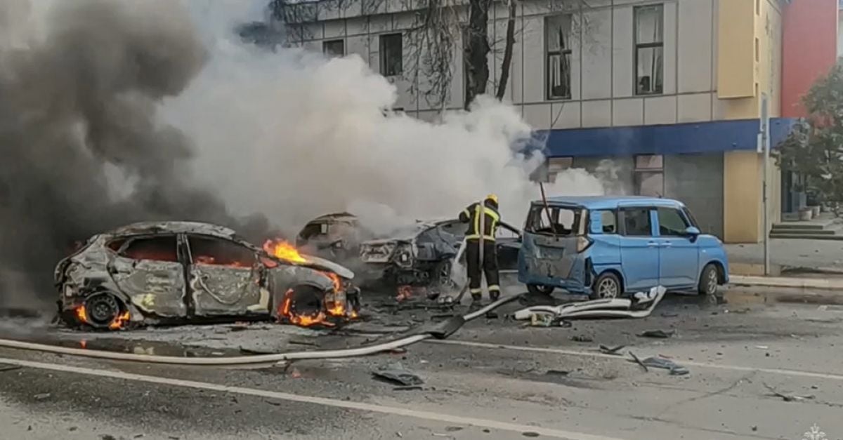 Атака с украински дрон срещу нефтено депо в Русия предизвика пожар, твърдят официални лица
