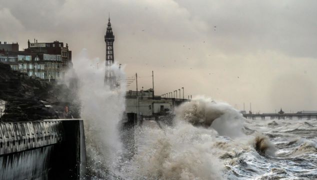Storm Isha: One Dead In Scotland And Thousands Still Without Power